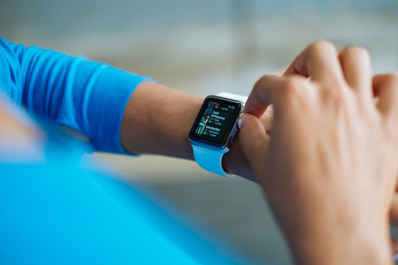 Pulsera de actividad o smartwatch? Qué elegir según tus necesidades